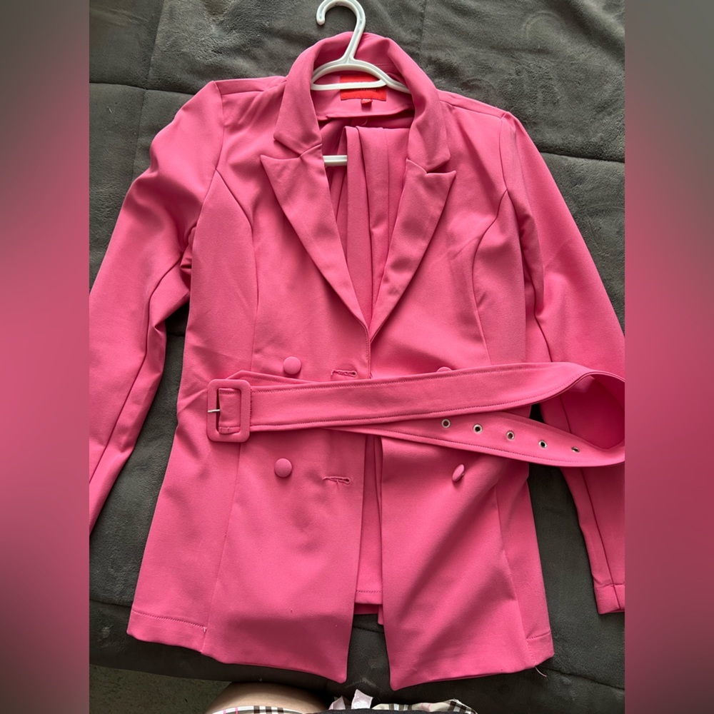 Two piece GUESS suit